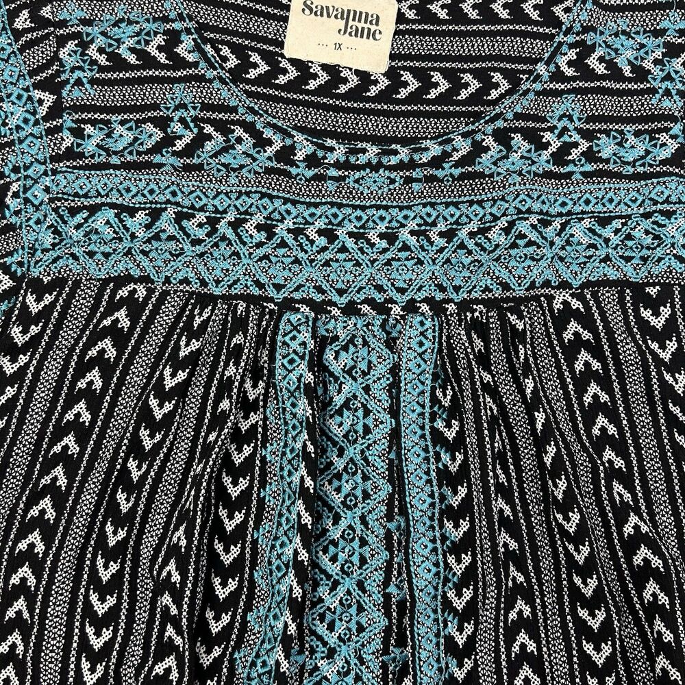 Savana Jane Embroidered Peasant Blouse Size 1X Black Blue Boho Hippie Cap Sleeve - Picture 4 of 10